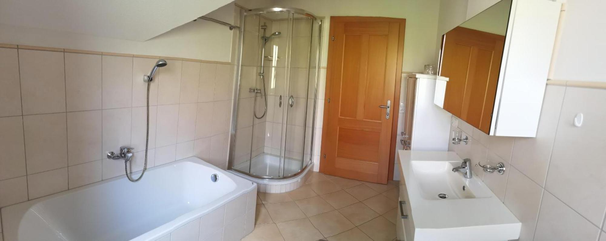 Privatzimmer Am Weinbrunnen Vorchdorf Bagian luar foto