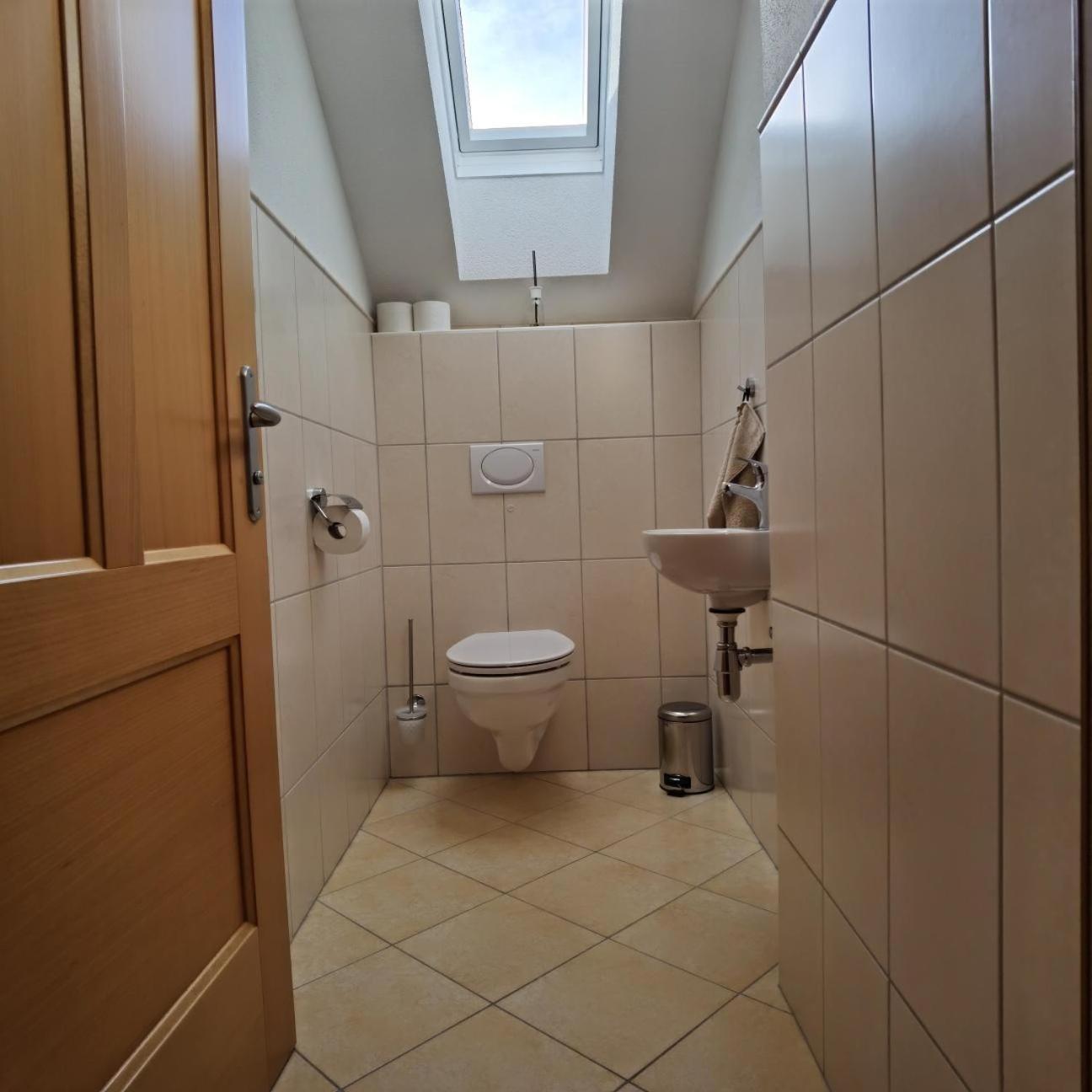 Privatzimmer Am Weinbrunnen Vorchdorf Bagian luar foto